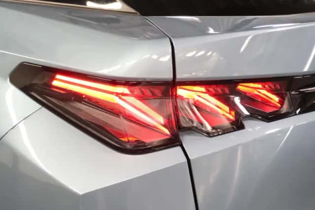 Peugeot e-3008 (2026) thumbnail 5