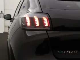 Peugeot e-208 (2023) thumbnail 14