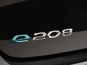 Peugeot e-208 (2023) thumbnail 16