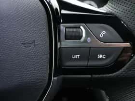 Peugeot e-208 (2023) thumbnail 26