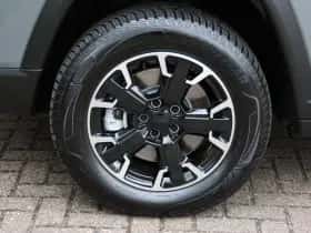 Jeep Compass (2024) thumbnail 8
