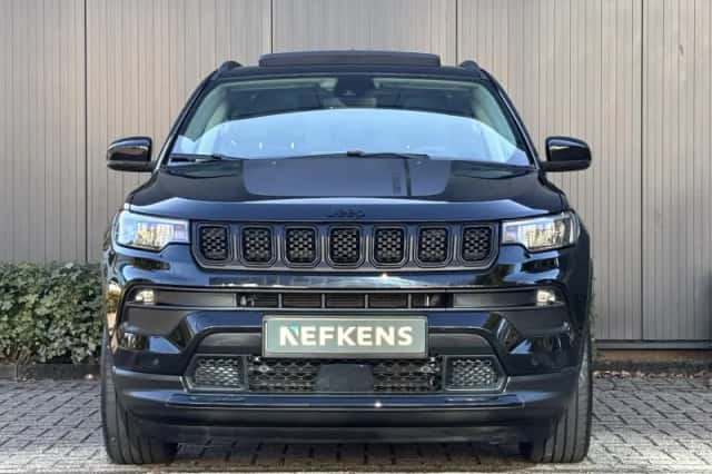 Jeep Compass (2025) thumbnail 2
