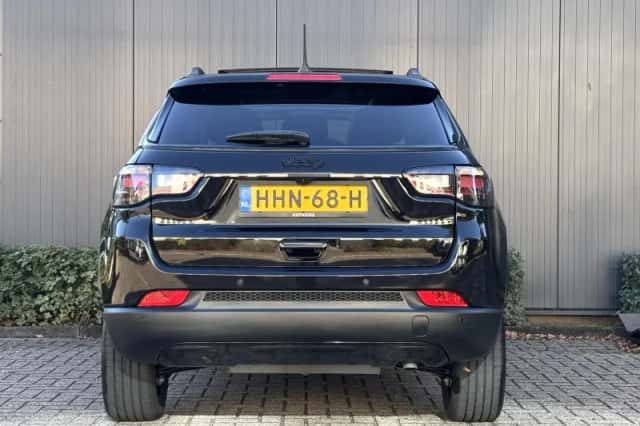 Jeep Compass (2025) thumbnail 5