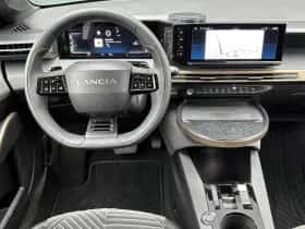 Lancia Ypsilon (2025) thumbnail 18