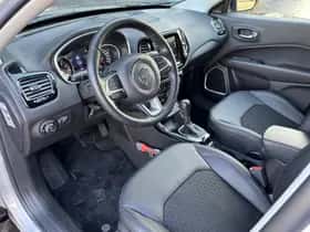 Jeep Compass (2021) thumbnail 16