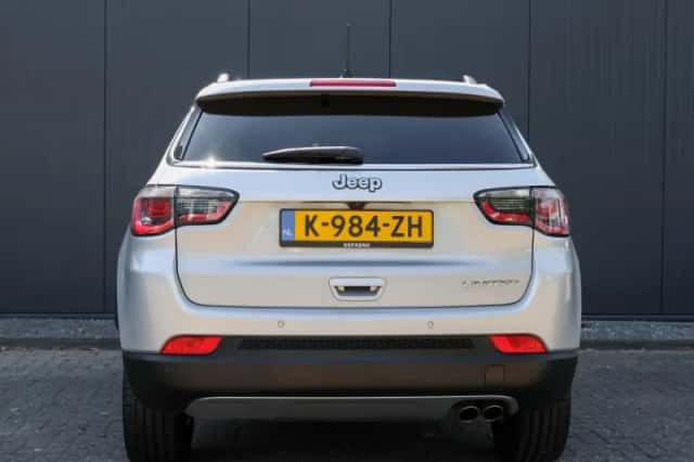 Jeep Compass (2021) thumbnail 6