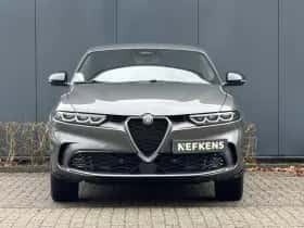 Alfa Romeo Tonale (2023) thumbnail 2