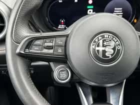 Alfa Romeo Tonale (2023) thumbnail 12