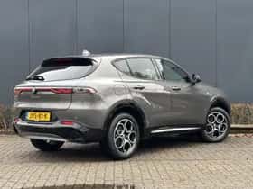 Alfa Romeo Tonale (2023) thumbnail 3