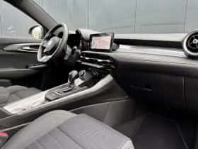 Alfa Romeo Tonale (2023) thumbnail 8