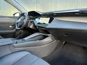 Peugeot 408 (2025) thumbnail 8