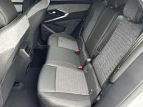 Peugeot 3008 (2025) thumbnail 11