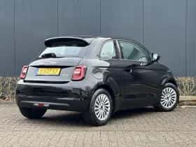 Fiat 500e (2024) thumbnail 3