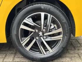 Peugeot 208 (2021) thumbnail 7
