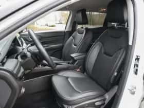 Jeep Compass (2023) thumbnail 15