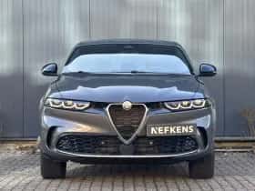 Alfa Romeo Tonale (2023) thumbnail 2