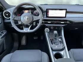 Alfa Romeo Tonale (2023) thumbnail 16