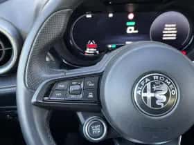 Alfa Romeo Tonale (2023) thumbnail 19