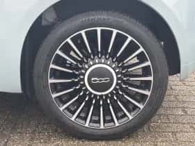 Fiat 500C (2021) thumbnail 7