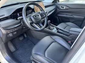 Jeep Compass (2023) thumbnail 11