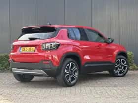 Jeep Avenger (2024) thumbnail 3