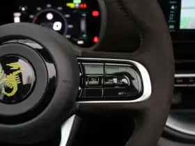 Abarth 500 C (2025) thumbnail 25