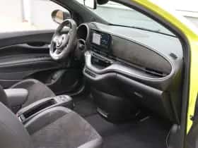 Abarth 500 C (2025) thumbnail 10