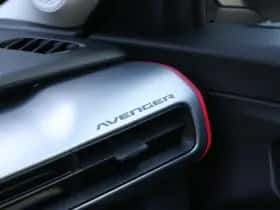 Jeep Avenger (2025) thumbnail 32