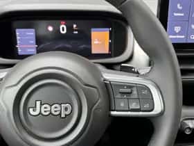 Jeep Avenger (2025) thumbnail 15