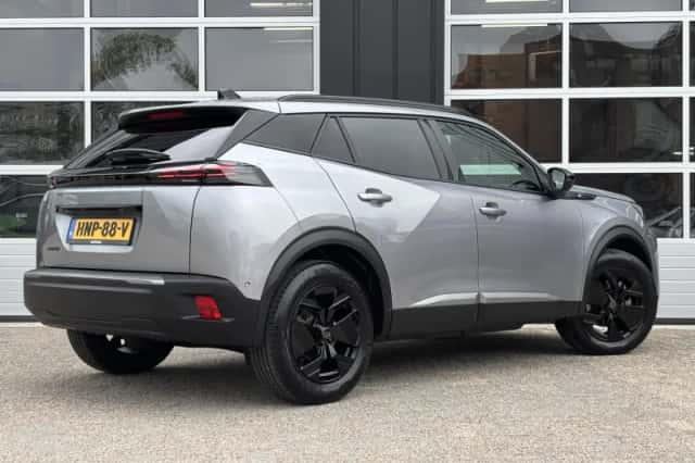 Peugeot e-2008 (2025) thumbnail 3