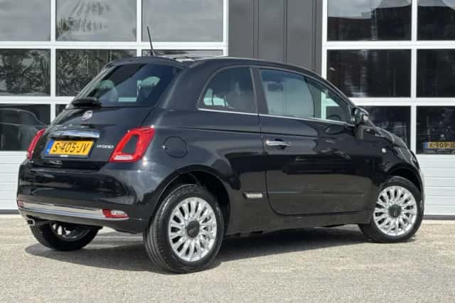 Fiat 500 (2023) thumbnail 3