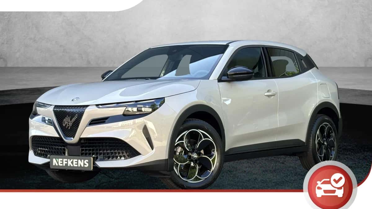 Alfa Romeo Junior (2025) — foto 1