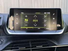 Peugeot 2008 (2022) thumbnail 11