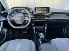 Peugeot 2008 (2022) thumbnail 15
