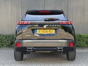 Peugeot 2008 (2022) thumbnail 5