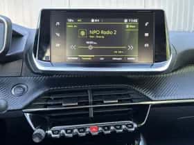 Peugeot 2008 (2022) thumbnail 8