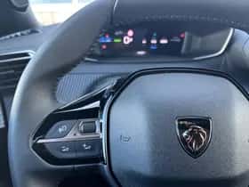 Peugeot e-2008 (2025) thumbnail 12