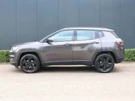 Jeep Compass (2019) thumbnail 2