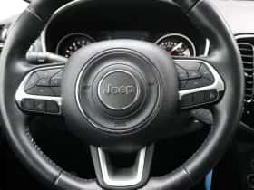 Jeep Compass (2019) thumbnail 21