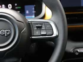 Jeep Avenger (2024) thumbnail 21