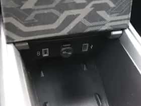 Jeep Avenger (2024) thumbnail 31