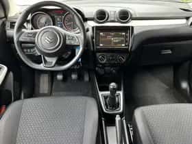 Suzuki Swift (2021) thumbnail 14