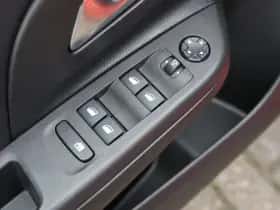 Opel Corsa (2021) thumbnail 18