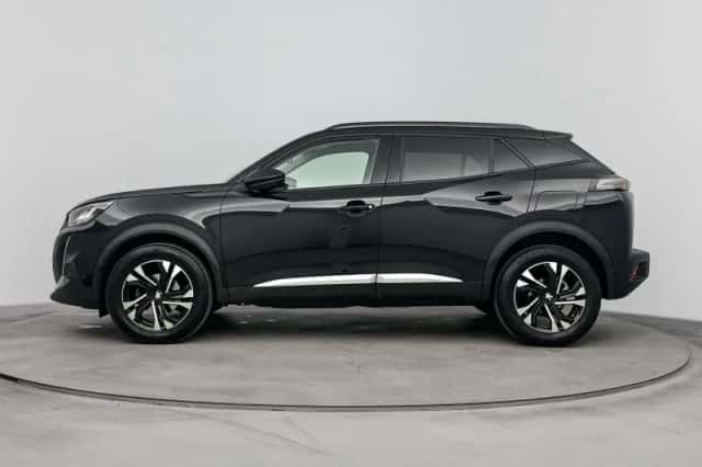 Peugeot 2008 (2022) thumbnail 2
