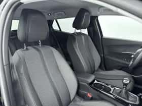 Peugeot 2008 (2022) thumbnail 29