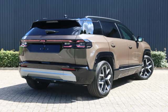 Jeep Compass (2026) thumbnail 3