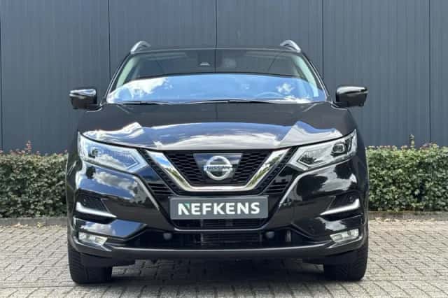 Nissan Qashqai (2018) thumbnail 2