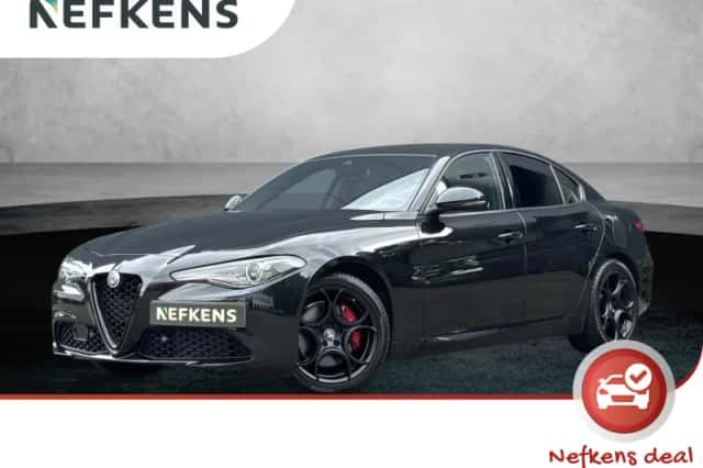 Alfa Romeo Giulia (2022) thumbnail 1