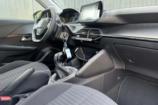 Peugeot 208 (2022) thumbnail 6