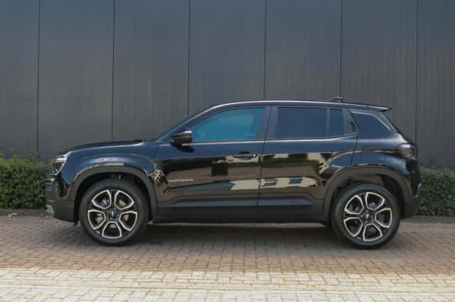 Jeep Avenger (2026) thumbnail 3